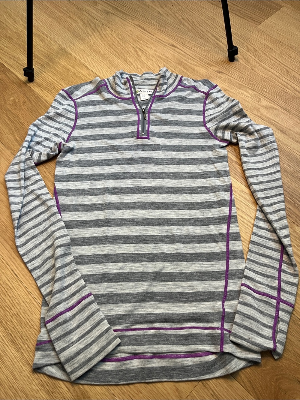 Dakini Women’s 1/4 Zip 100% Merino Wool Pullover/Base layer size M